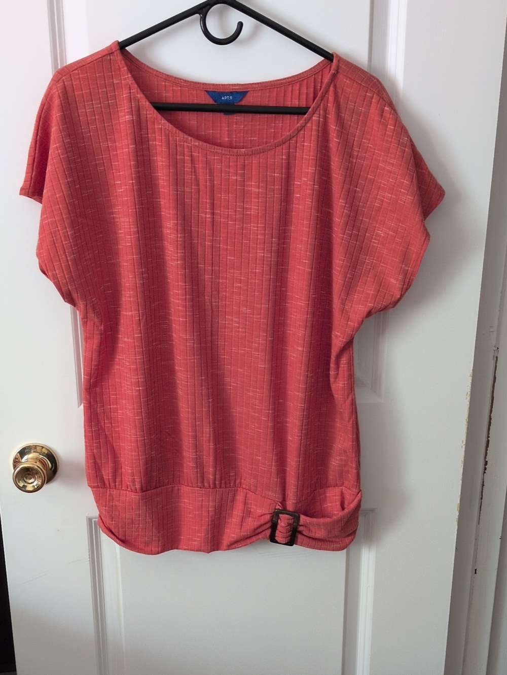 Apt. 9 Orange Short Sleeve Scoop Neck Top with Buckle Hem